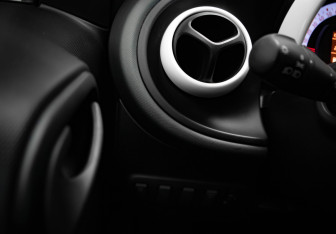 Подержанный автомобиль Smart Fortwo Hatchback 2018 года (11 фото)