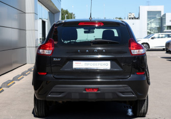 Подержанный автомобиль LADA (ВАЗ) XRAY 2018 года (6 фото)