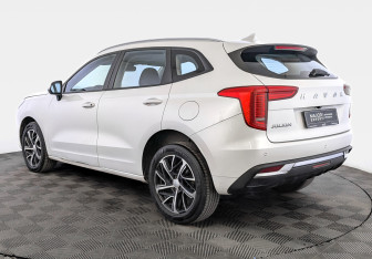 Подержанный автомобиль Haval Jolion 2022 года (7 фото)