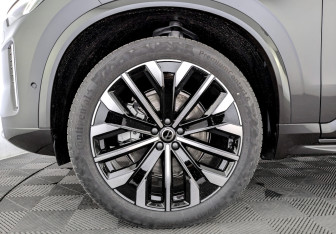 Новый Volvo XC90 2025 (7 фото)