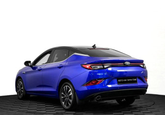 Подержанный автомобиль JAC J7 2021 года (3 фото)