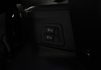 Подержанный автомобиль Toyota Land Cruiser Suv 2023 года (13 фото)