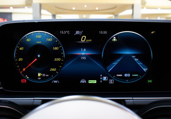 Новый Mercedes-Benz Maybach GLS 2023 (10 фото)