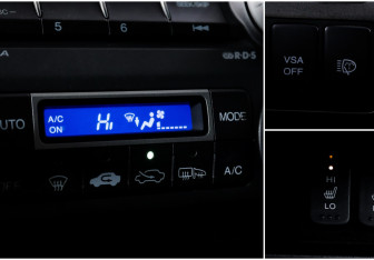 Подержанный автомобиль Honda Civic Sedan 2009 года (16 фото)