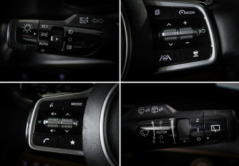 Подержанный автомобиль Kia Carnival 2022 года (13 фото)