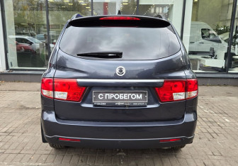 Подержанный автомобиль SsangYong Kyron 2014 года (7 фото)
