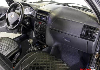 Подержанный автомобиль Fiat Albea 2010 года (9 фото)