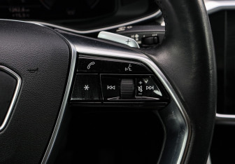 Подержанный автомобиль Audi A7 2019 года (29 фото)