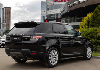Подержанный автомобиль Land Rover Range Rover Sport 2014 года (4 фото)