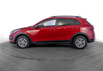 Подержанный автомобиль Kia Rio Hatchback 2019 года (8 фото)