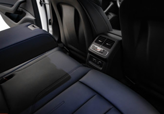 Подержанный автомобиль Audi A4 Sedan 2021 года (34 фото)