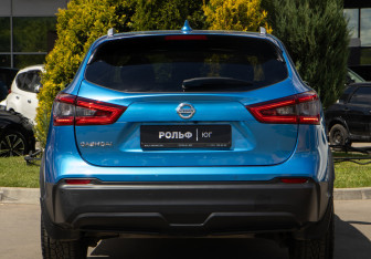 Подержанный автомобиль Nissan Qashqai 2019 года (24 фото)