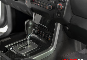 Подержанный автомобиль Nissan Pathfinder 2010 года (15 фото)