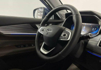 Подержанный автомобиль Chery Tiggo 8 Pro 2023 года (11 фото)