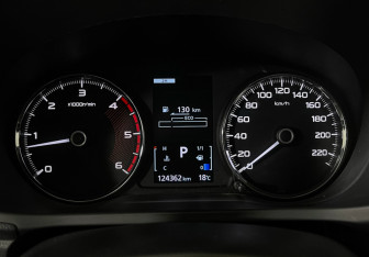 Подержанный автомобиль Mitsubishi Pajero Sport 2018 года (11 фото)