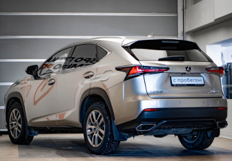 Подержанный автомобиль Lexus NX 2018 года (6 фото)