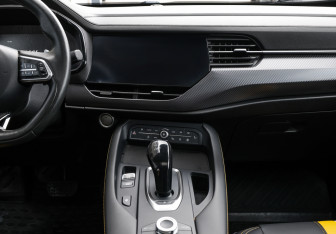 Подержанный автомобиль Haval F7x 2021 года (14 фото)