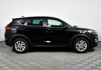Подержанный автомобиль Hyundai Tucson 2018 года (4 фото)