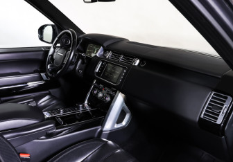 Подержанный автомобиль Land Rover Range Rover 2016 года (11 фото)