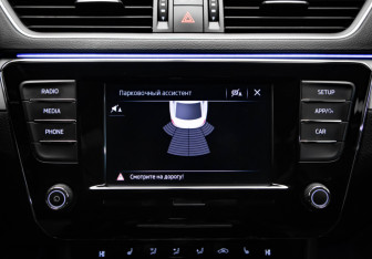 Подержанный автомобиль Skoda Superb Liftback 2018 года (22 фото)