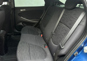 Подержанный автомобиль Hyundai Solaris Sedan 2015 года (10 фото)