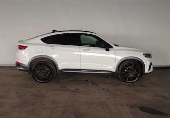 Подержанный автомобиль Geely Tugella 2022 года (4 фото)