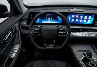 Подержанный автомобиль Chery Tiggo 8 Pro Max 2023 года (13 фото)