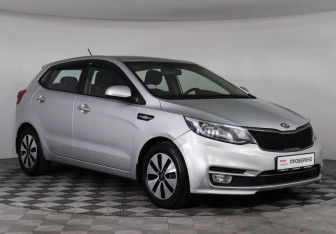 Подержанный автомобиль Kia Rio Hatchback 2015 года (3 фото)