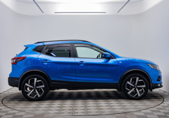 Подержанный автомобиль Nissan Qashqai 2019 года (6 фото)