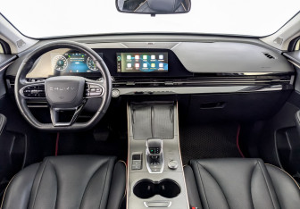Подержанный автомобиль Omoda C5 2022 года (14 фото)
