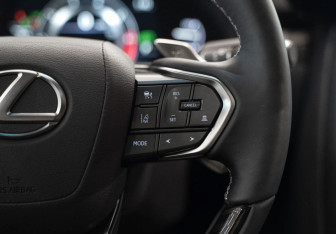 Новый Lexus LX 2026 (17 фото)