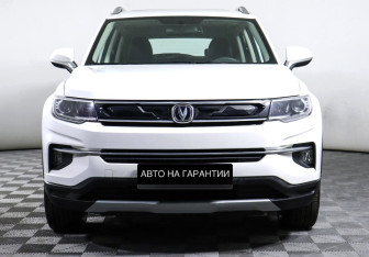 Подержанный автомобиль Changan CS35PLUS 2020 года (2 фото)