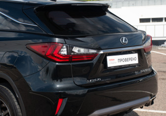 Подержанный автомобиль Lexus RX 2016 года (25 фото)