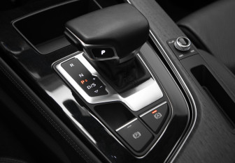 Подержанный автомобиль Audi A5 Liftback 2023 года (22 фото)