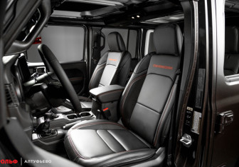 Новый Jeep Wrangler 2025 (11 фото)