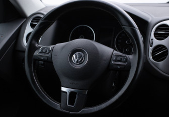 Подержанный автомобиль Volkswagen Tiguan 2016 года (7 фото)