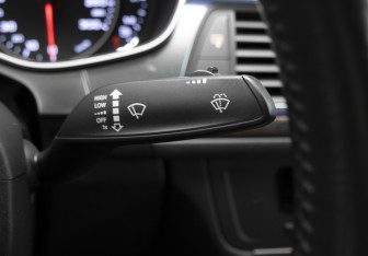Подержанный автомобиль Audi A6 Sedan 2016 года (17 фото)