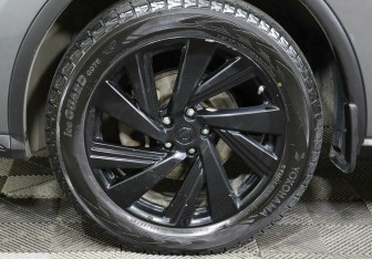 Подержанный автомобиль Nissan Murano Suv 2019 года (8 фото)