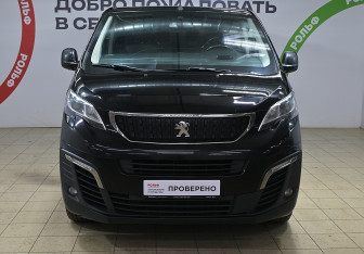 Подержанный автомобиль Peugeot Traveller 2019 года (2 фото)