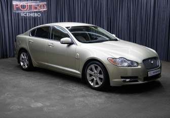 Подержанный автомобиль Jaguar XF Sedan 2008 года (3 фото)