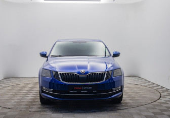 Подержанный автомобиль Skoda Octavia Liftback 2020 года (8 фото)