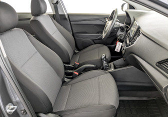 Подержанный автомобиль Hyundai Solaris Sedan 2021 года (23 фото)