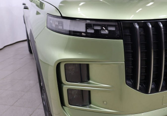 Подержанный автомобиль Jaecoo J7 2024 года (24 фото)