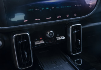 Подержанный автомобиль Haval Dargo 2023 года (15 фото)