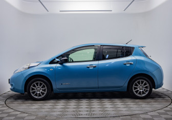 Подержанный автомобиль Nissan Leaf 2016 года (2 фото)