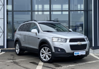 Подержанный автомобиль Chevrolet Captiva 2014 года (3 фото)