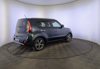 Подержанный автомобиль Kia Soul 2017 года (5 фото)