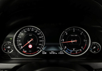 Подержанный автомобиль BMW X6 2019 года (13 фото)