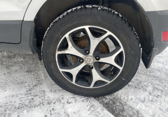 Подержанный автомобиль Ford EcoSport 2016 года (10 фото)