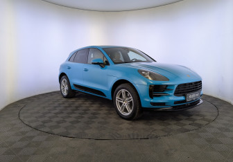 Подержанный автомобиль Porsche Macan 2021 года (3 фото)